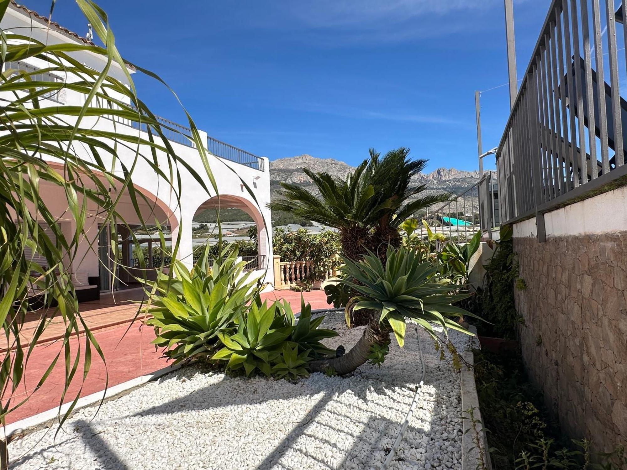Altaret Villa Callosa de Ensarriá